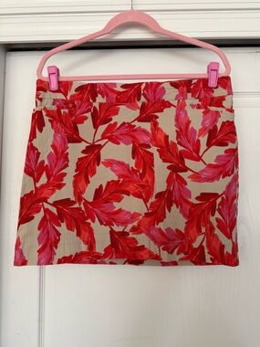 Chico’s Floral Red & Pink Leaf Print Skort